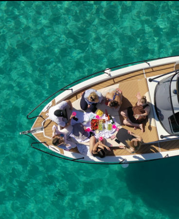Oasis Yacht Club preview